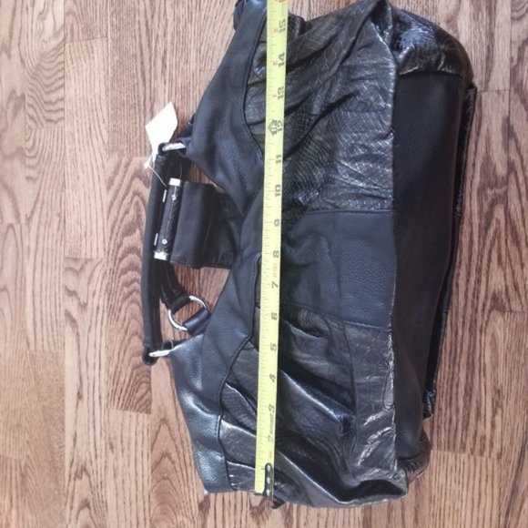 NWT Lavish Snakeskin Look Handbag with Long Strap Reptile Print Everyday Accents - Picture 6 of 8